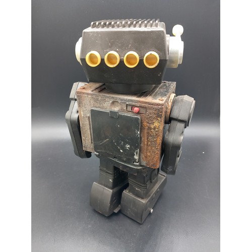 514 - A vintage robot - believed to be Roto Robot by Japanese S H Horikawa tin plate and plastic - complet... 