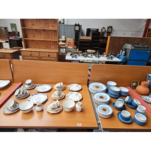 351 - 2 early tea sets and a quantity of Denby Chatsworth dinnerwares (17 pieces), etc