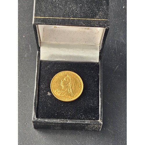 511 - An 1894 Queen Victoria full sovereign - 22k gold