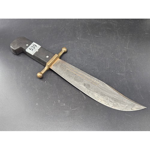 539 - An American US Army Air Force V 44 survival knife - this genuine Kinfolks knife was issued to surviv... 