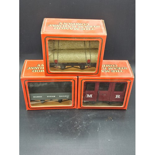 805 - Three boxed Mamod coaches/wagons - RW5 passenger coach, log wagon and another wagon - near perfect c... 