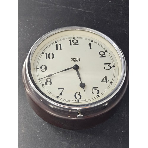 817 - A Smiths 8 day Great Western Railway clock - 7 inch diameter - in great condition and keeping perfec... 