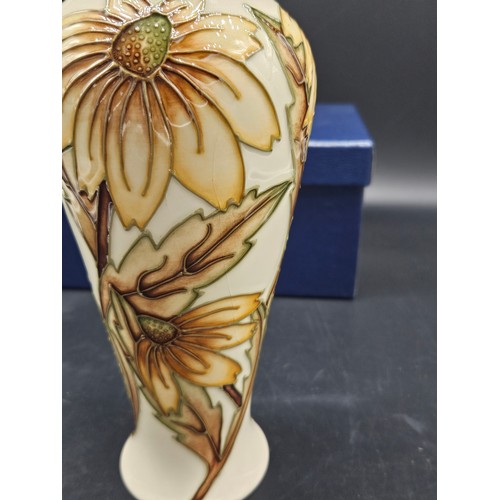 801 - A Moorcroft 