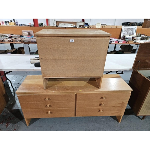 410 - A Meredew chest of drawers and blanket box

Chest of Drawers Measurements: Height 65cm, Width 142cm,... 