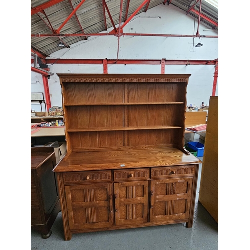 402 - A Priory dresser
H 177cm
W151cm
D46cm