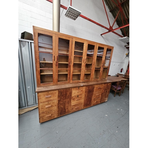 462 - A very large vintage Z sectioned lab/school cabinet

Height 213cm, Width 244cm, Depth 55cm