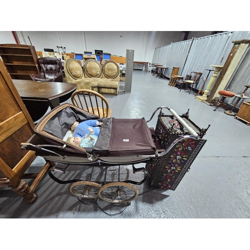 441 - A vintage Silver Cross pram together with a metal lamp