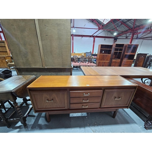 430 - A teak sideboard

H76cm   W163cm   D43cm