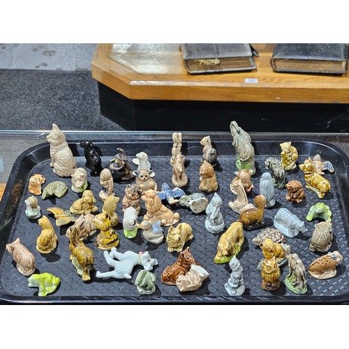 531 - Two trays of Wade Whimsie figures