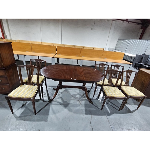 413 - A mahogany Strongbow furniture extending dining table and six chairs