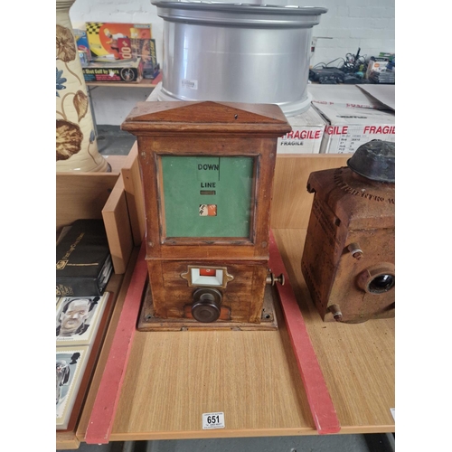 Lot 651       
