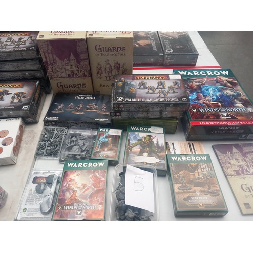 705 - Assorted miniatures, including Warcrow, .Necromunda, and Warlord Games Epic