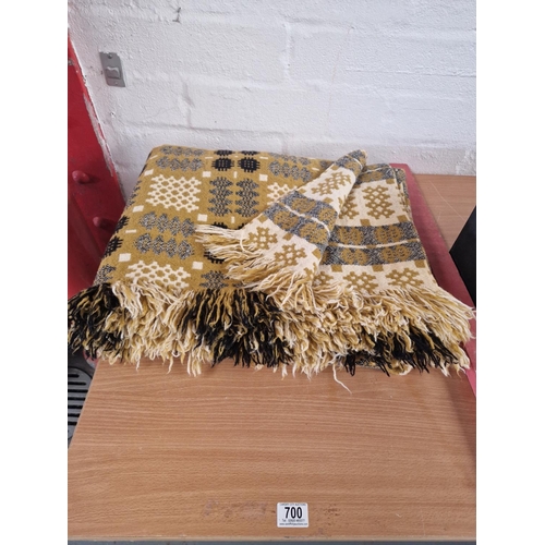 Lot 700       