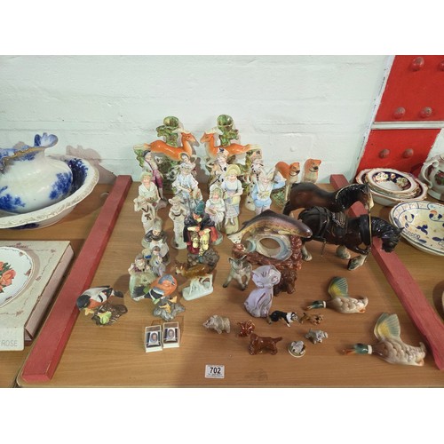 Lot 702       