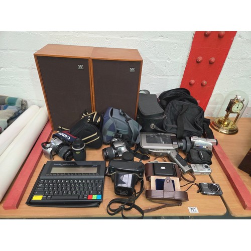 Lot 707       