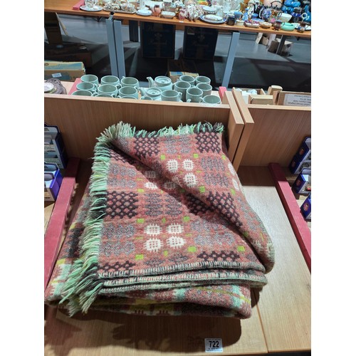 Lot 722       