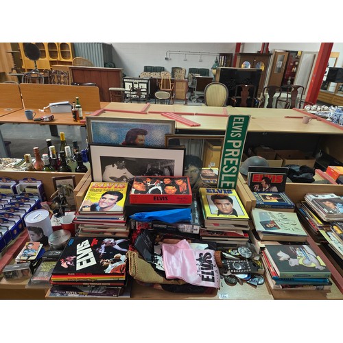 Lot 733       