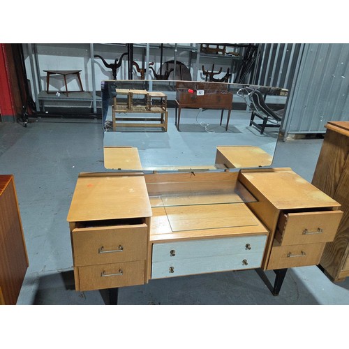 821 - A Mid century Limelight single mirror dressing chest
H122cm  W136cm D48cm