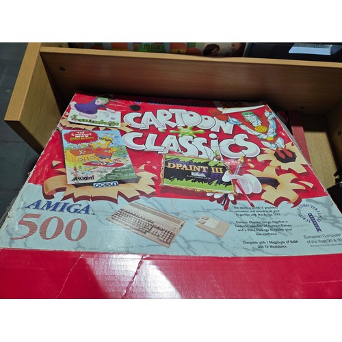 312 - A boxed console Amiga 500 console