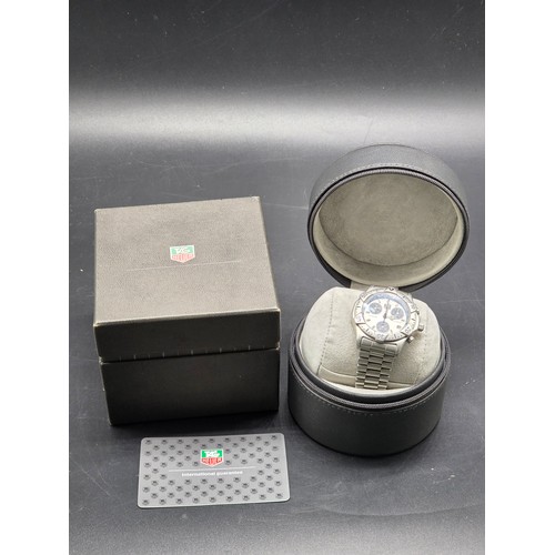 A Tag Hever 2000 series professional Chronograph gent's wristwatch ...