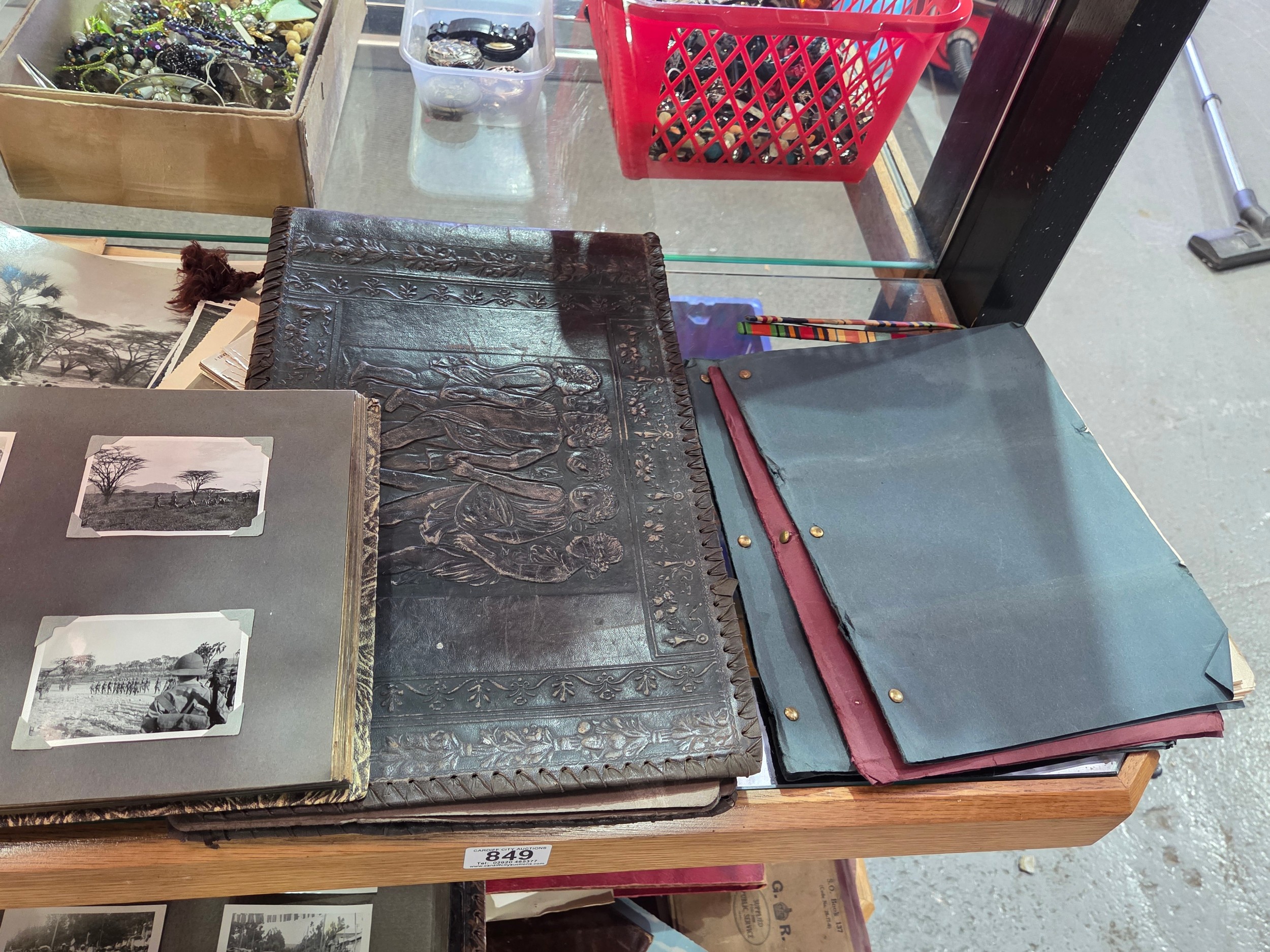 First and Second World War photographs, ephemera, transcripts of First ...
