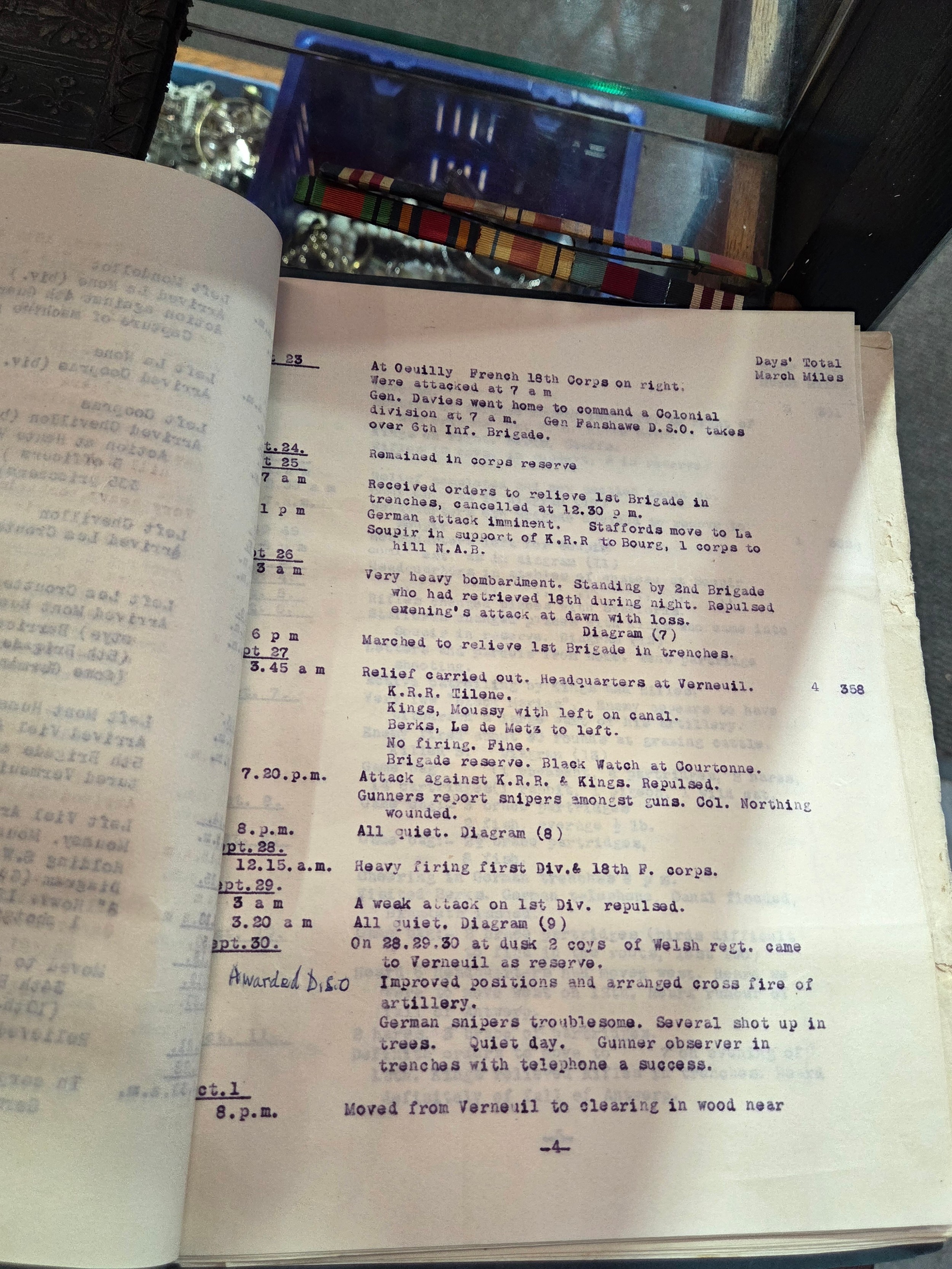 First and Second World War photographs, ephemera, transcripts of First ...