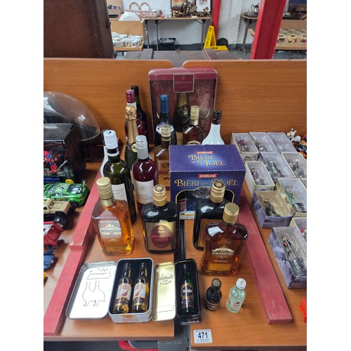 471 - Alcohol to include six bottles of Amaretto, wine, etc.