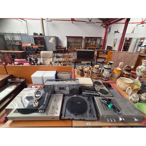 732 - A Philips 828 turntable, Steepletone turntable, Denon integrated amplifier, Dali spreakers etc.