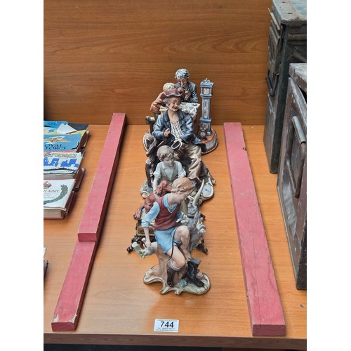 744 - Four Capodimonte figurines