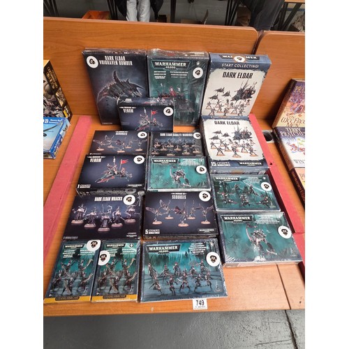749 - A collection of boxed Warhammer models