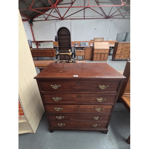 Lot 807       
