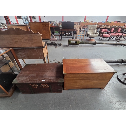 Lot 817       