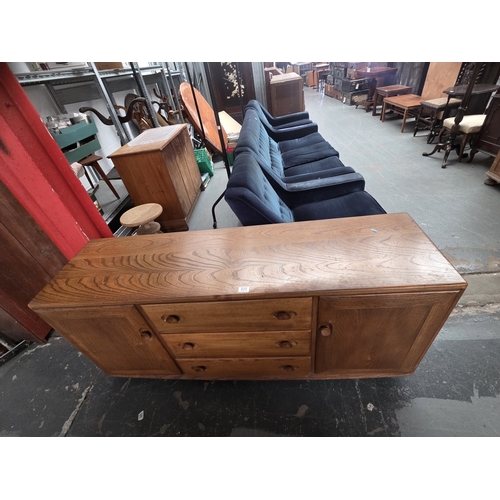 Lot 825       