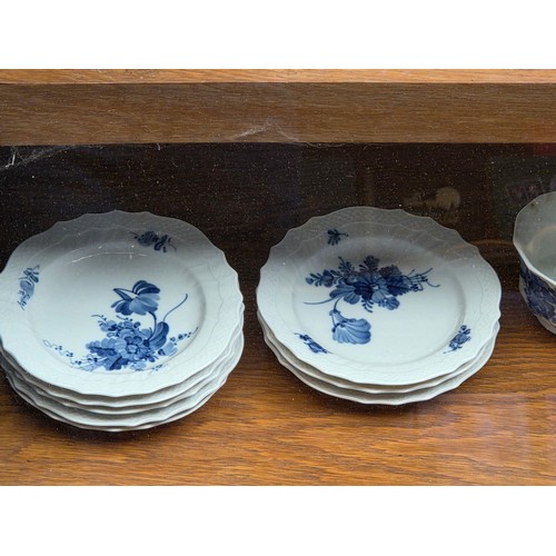 Lot 922       