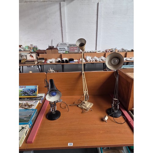 Lot 658       