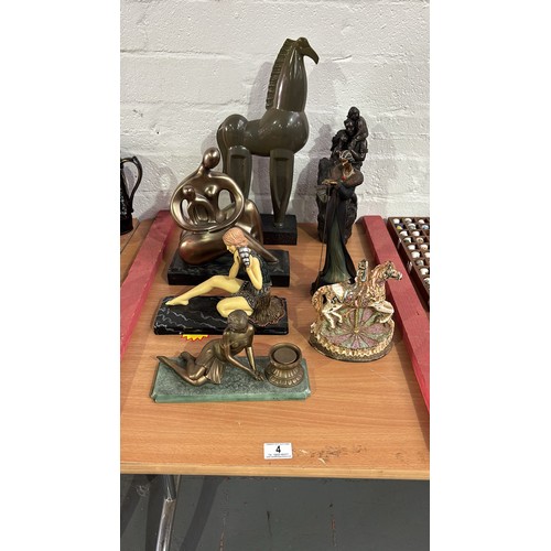 Lot 4         