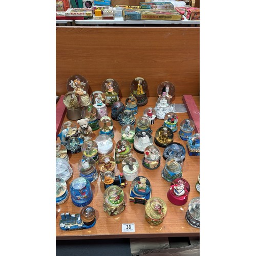 Lot 38        