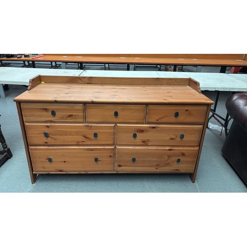 Lot 405       