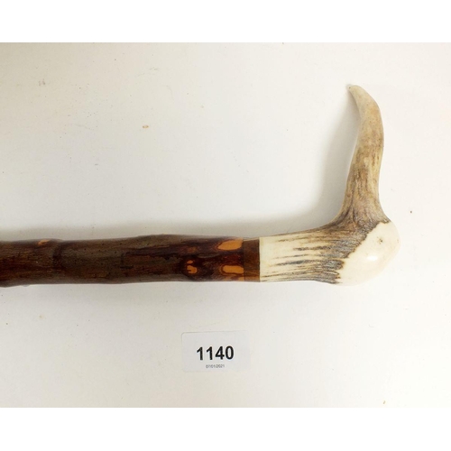 1140 - A hawthorn horn handled walking stick