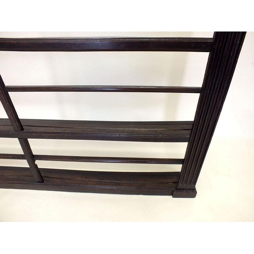 1148 - An early 18th century oak dresser rack with fluted uprights and shaped cornice 46cm wide (for mounti... 