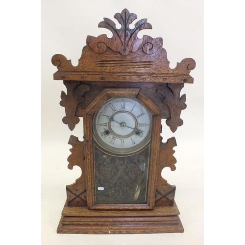 1170 - An oak American shelf clock