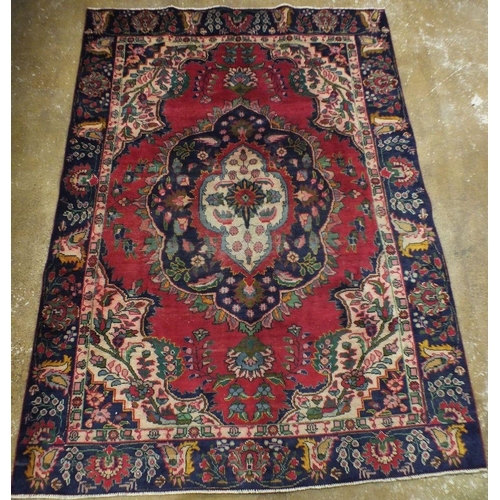 1181 - A multicolour vintage Persian Tabriz carpet, 260 x 183cm