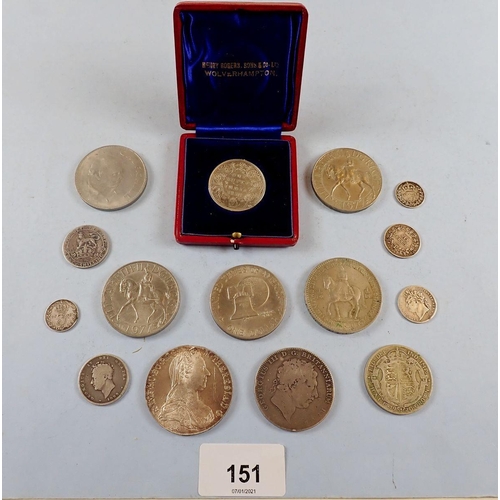 151 - A quantity of silver coinage and commemoratives, coins silver including George III crow, George IV s... 