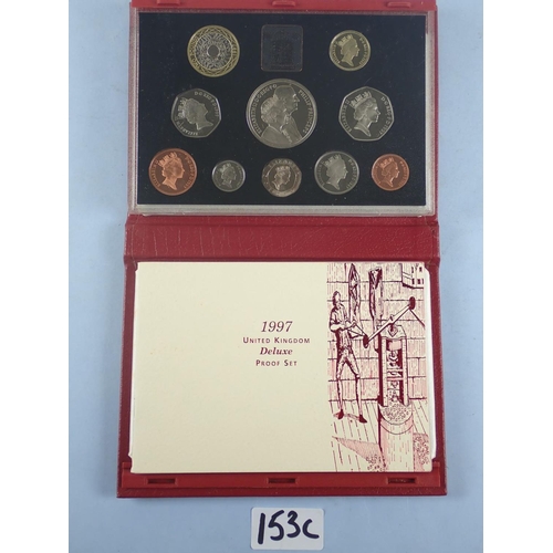 153C - Royal mint coin issue: Deluxe proof set 1997 in red leather case with booklet (Golden wedding) Condi... 