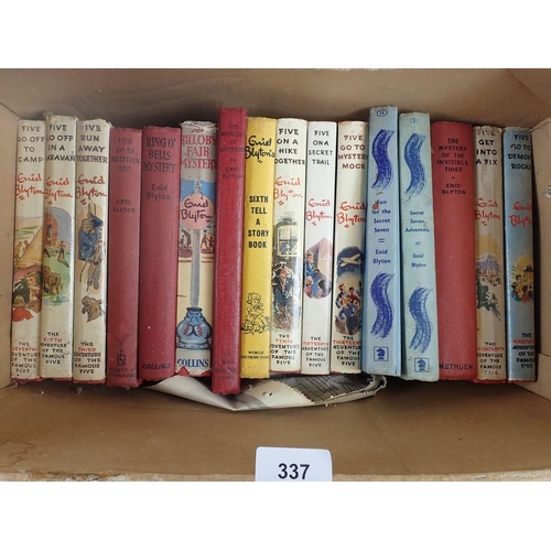 337 - A group of nine Enid Blyton Famous Five books including First Editions plus two Secret Seven and fiv... 