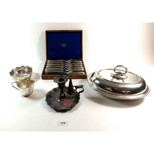 579 - A silver plated entree dish, a fish cutlery set boxed, jug and sugar bowl