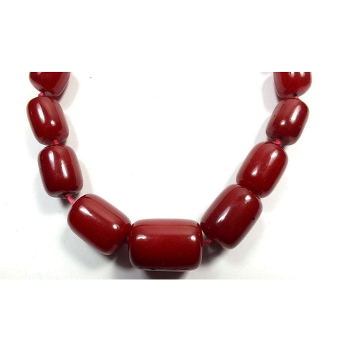 645A - A simulated cherry amber necklace