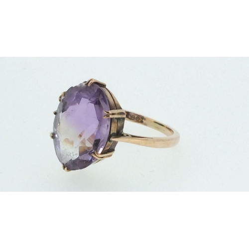 706 - A 9ct rose gold ring set amethyst, size M, 3g