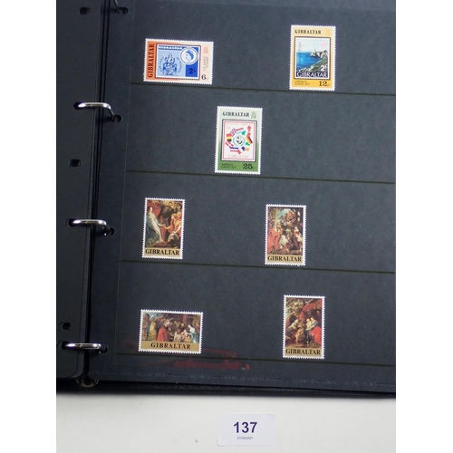 137 - Gibraltar: Large QV-QEII mint & used collection in 58 page Hagner album. Defin, commem, postage due ... 