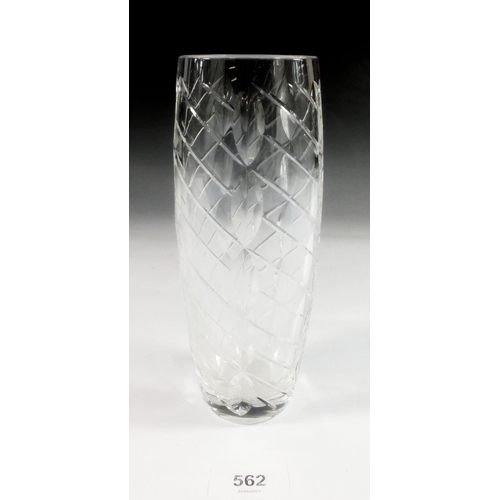 562 - A 1950s modernist cut glass vase, 20cm